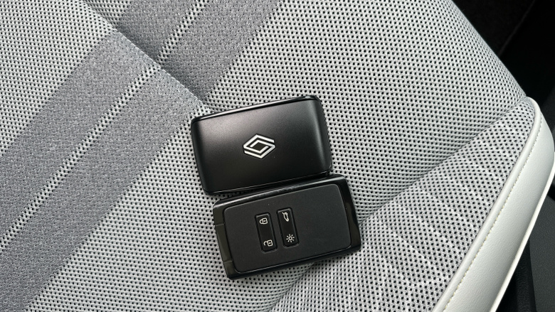 Renault Scenic E-Tech 160kW Iconic 87kWh Long Range 5dr Auto Electric Estate